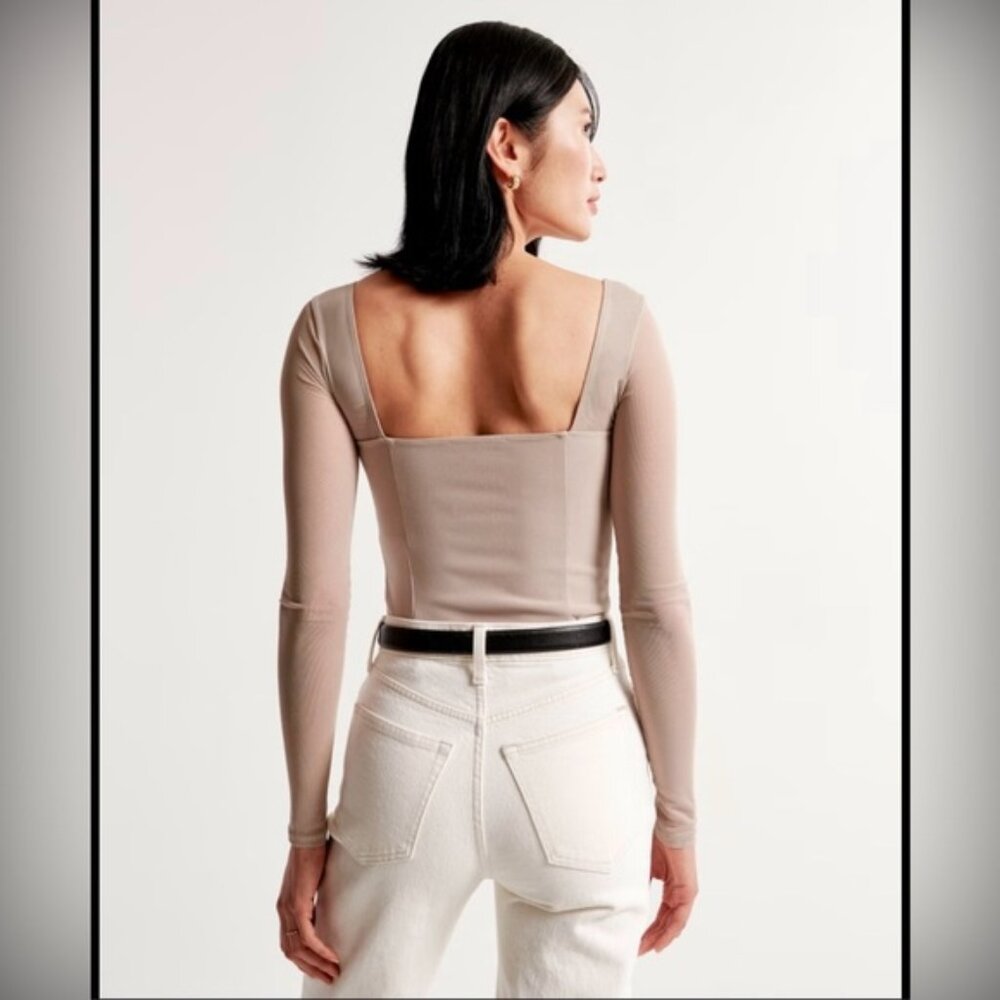 Abercrombie & Fitch | NWT | Women’s | Long Sleeve | Crepe Square Neck | Top | M